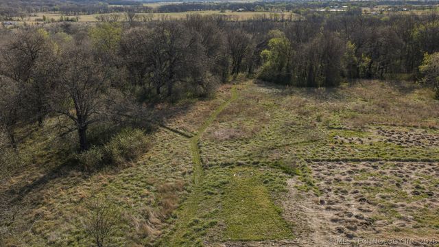 6312 N 428 Road, Pryor, OK 74361