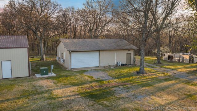 6312 N 428 Road, Pryor, OK 74361
