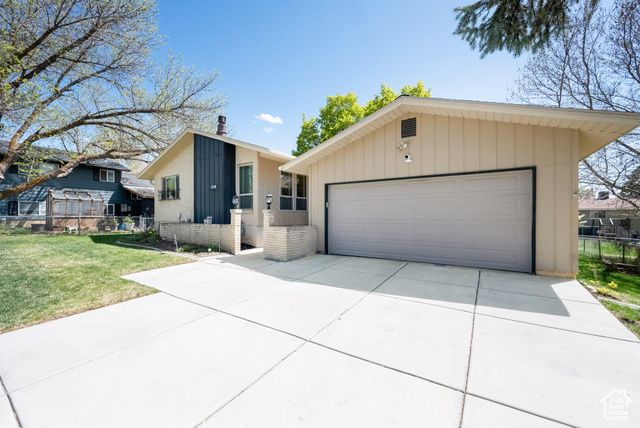 2325 W 5650 S, Roy, UT 84067