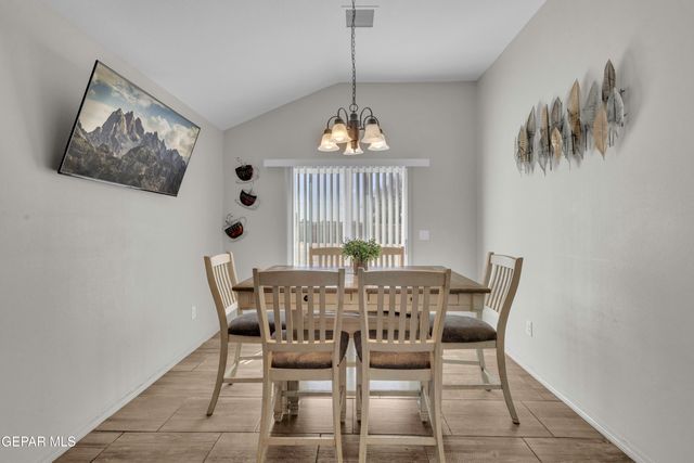 11056 GEM VALLEY Road, Socorro, TX 79927