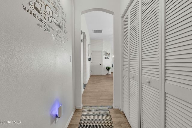 11056 GEM VALLEY Road, Socorro, TX 79927