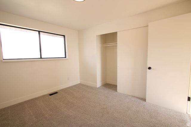 5007 S 2675 W, Roy, UT 84067