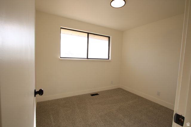 5007 S 2675 W, Roy, UT 84067