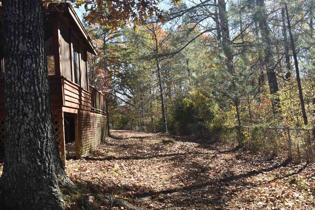 115 FALCON ST, Selmer, TN 38375