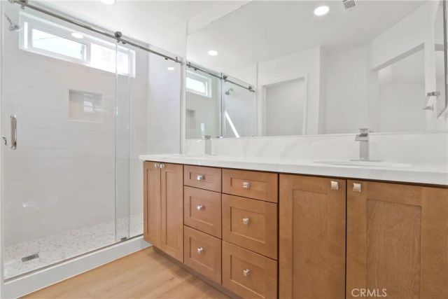 17 Rocky Creek, Laguna Hills, CA 92653