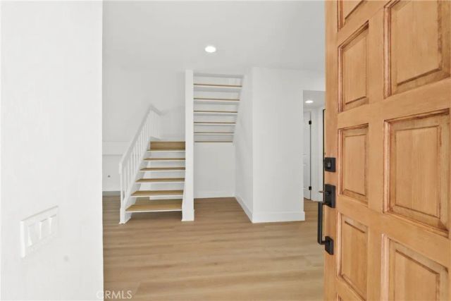 17 Rocky Creek, Laguna Hills, CA 92653