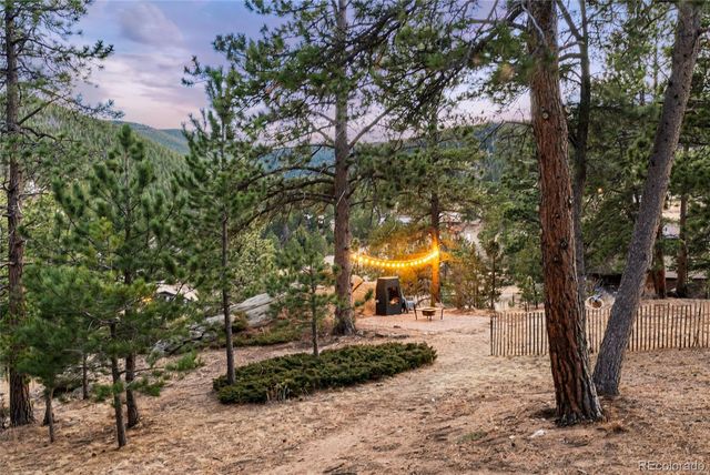 30776 Burland Road, Golden, CO 80403