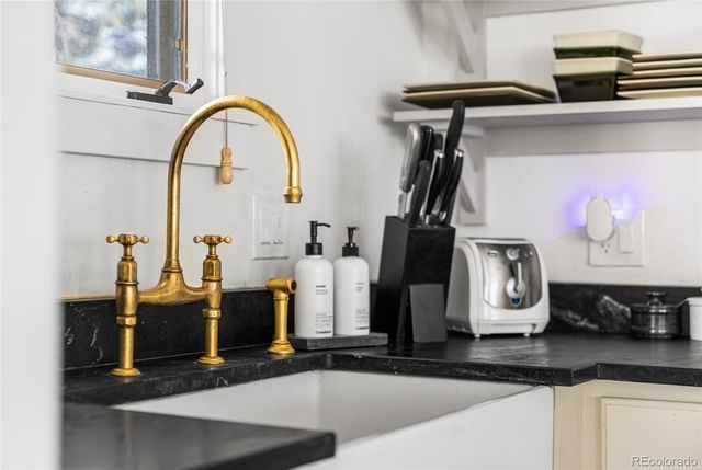 30776 Burland Road, Golden, CO 80403