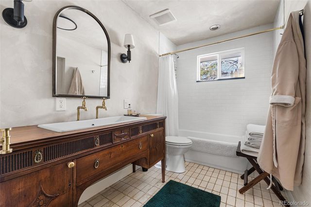 30776 Burland Road, Golden, CO 80403