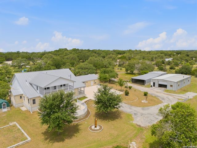 5621 Ranch Road 32, Blanco, TX 78606