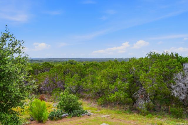 5621 Ranch Road 32, Blanco, TX 78606