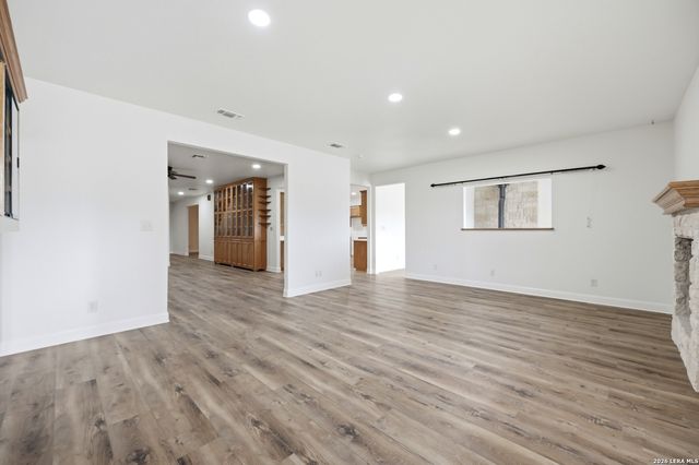 5621 Ranch Road 32, Blanco, TX 78606