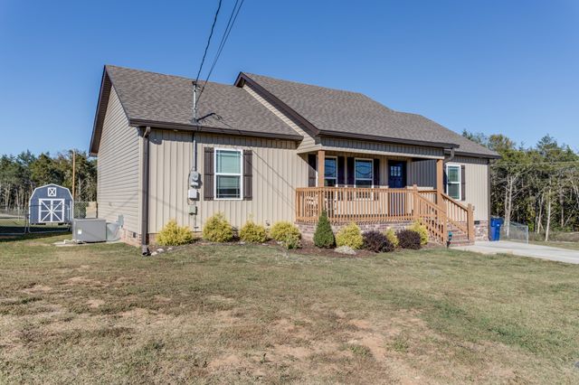 1390 W Lane St, Shelbyville, TN 37160