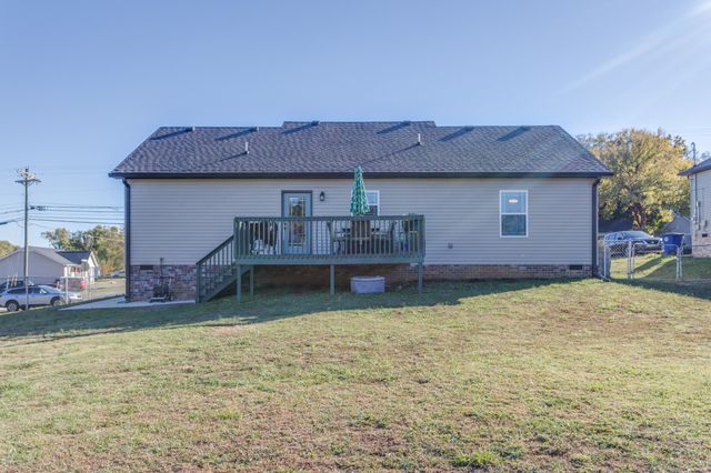 1390 W Lane St, Shelbyville, TN 37160