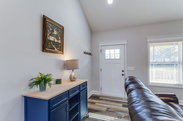 1390 W Lane St, Shelbyville, TN 37160