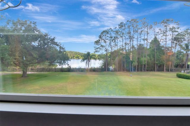 18511 BITTERN AVENUE, Lutz, FL 33558
