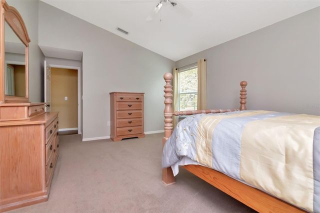 18511 BITTERN AVENUE, Lutz, FL 33558