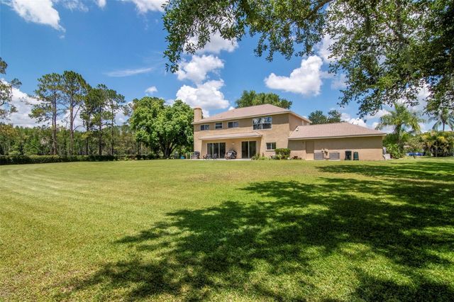 18511 BITTERN AVENUE, Lutz, FL 33558