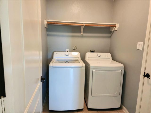 22607 August Crow Drive, Hockley, TX 77447