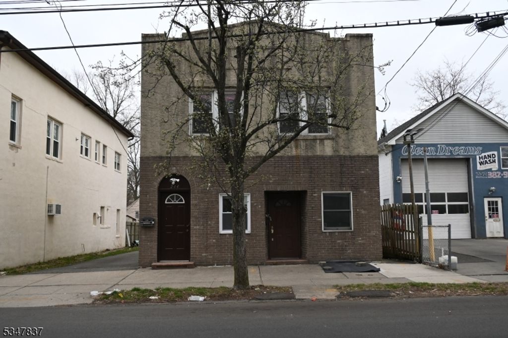 244 W Scott Ave, Rahway City, NJ 07065