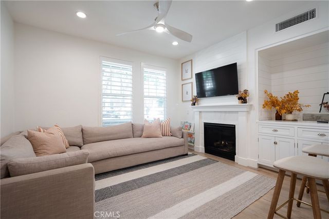 14 Bayley, Ladera Ranch, CA 92694