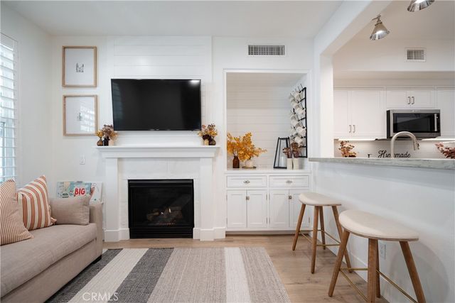 14 Bayley, Ladera Ranch, CA 92694