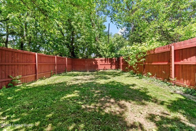 3409 Del Park Terrace, Louisville, KY 40211