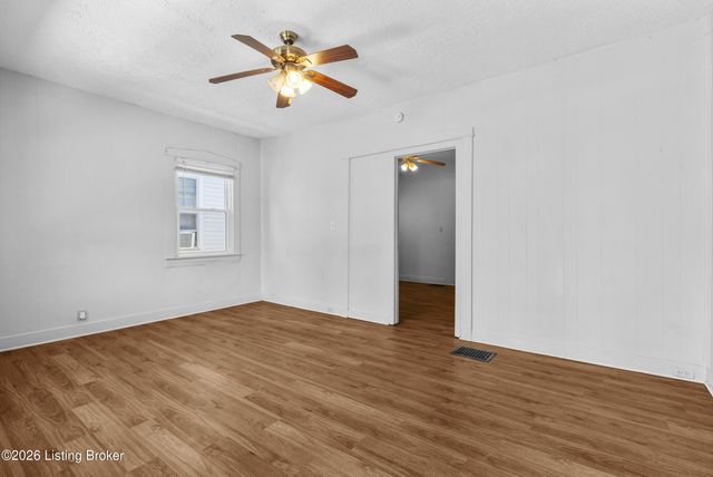 3409 Del Park Terrace, Louisville, KY 40211