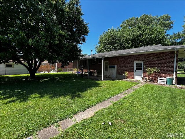 3148 Davis Avenue, Granite City, IL 62040