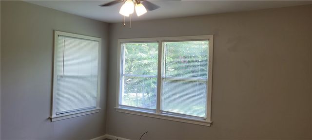 415 Sulphur Springs Road, Bryan, TX 77801