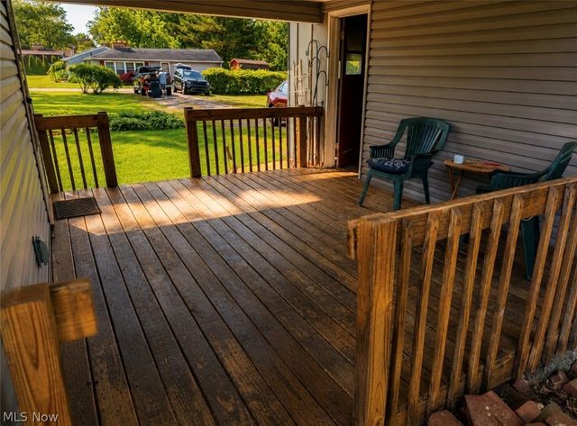 3146 Meadowwood Street NW, Massillon, OH 44646