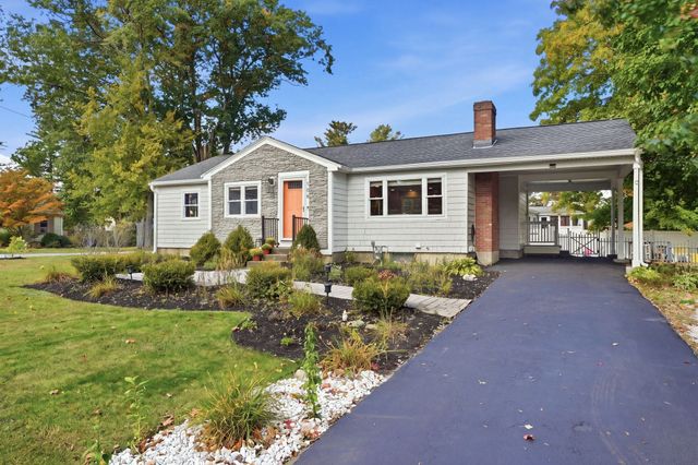 106 Harwood Ave, Littleton, MA 01460
