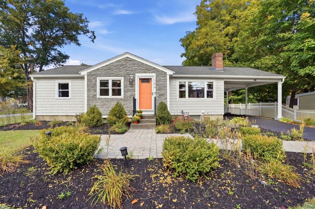 106 Harwood Ave, Littleton, MA 01460