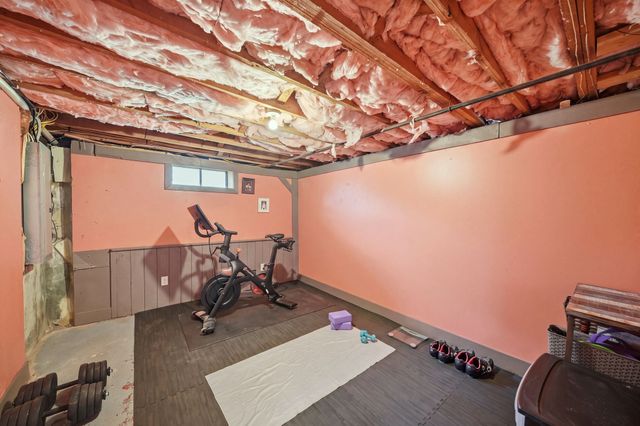106 Harwood Ave, Littleton, MA 01460