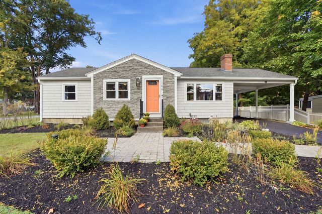 106 Harwood Ave, Littleton, MA 01460