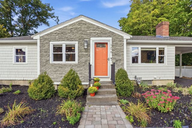 106 Harwood Ave, Littleton, MA 01460