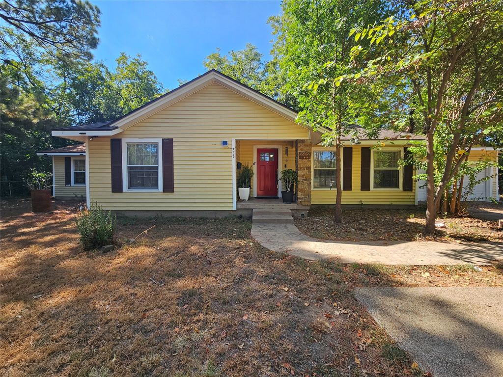 1312 W Park Row Drive, Arlington, TX 76013 — exterior