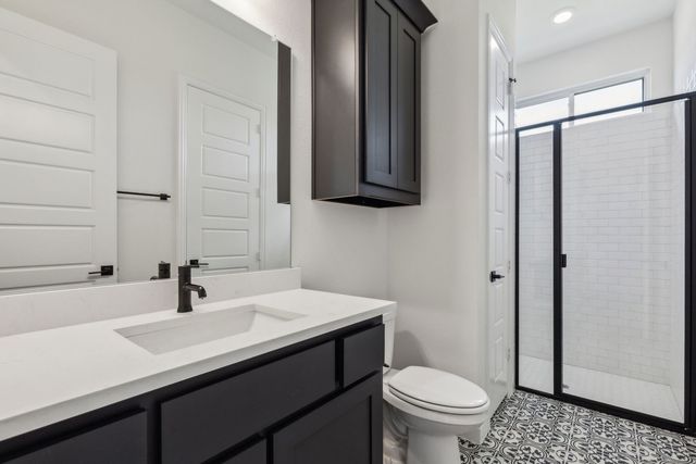 301 Hollingsworth Lane, Glenn Heights, TX 75154