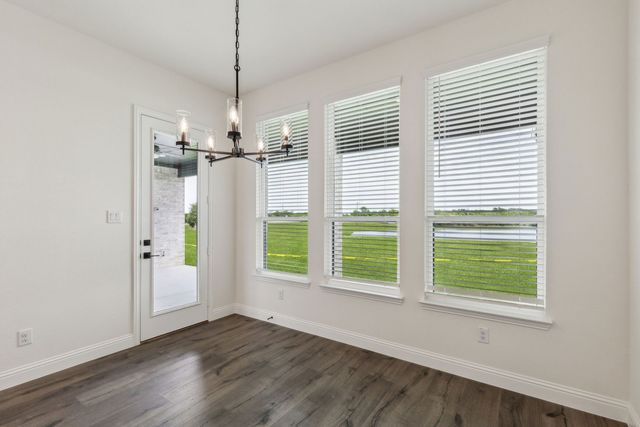 301 Hollingsworth Lane, Glenn Heights, TX 75154