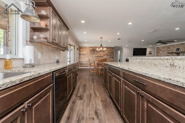 9419 S CR 95, Vernon, TX 76384