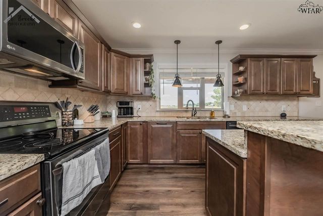 9419 S CR 95, Vernon, TX 76384