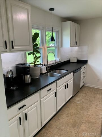 508 Wolf Avenue, Englewood, OH 45322