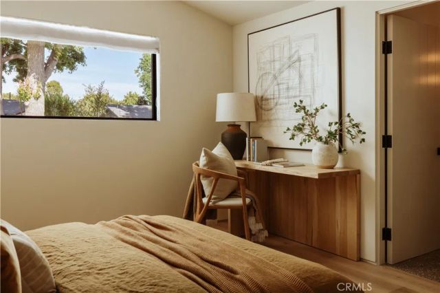 5267 Ventura Canyon Avenue, Sherman Oaks, CA 91401