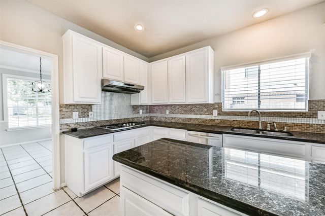 2630 Vermillion Road, Seabrook, TX 77586