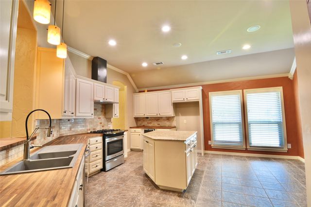 1 Leighton Court, Mansfield, TX 76063