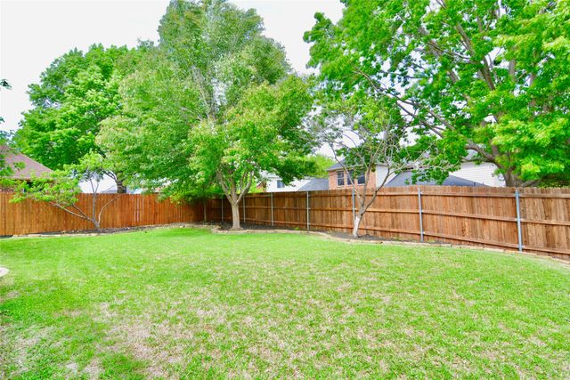 1 Leighton Court, Mansfield, TX 76063