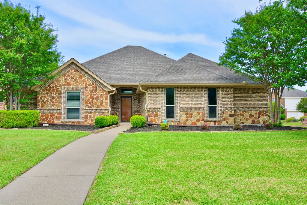 1 Leighton Court, Mansfield, TX 76063