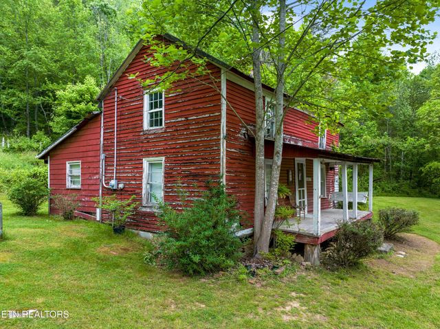 875 Sandy Valley Rd, Rogersville, TN 37857