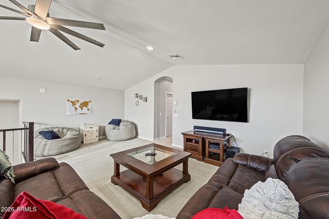 1235 W PAGODA Avenue, Queen Creek, AZ 85140