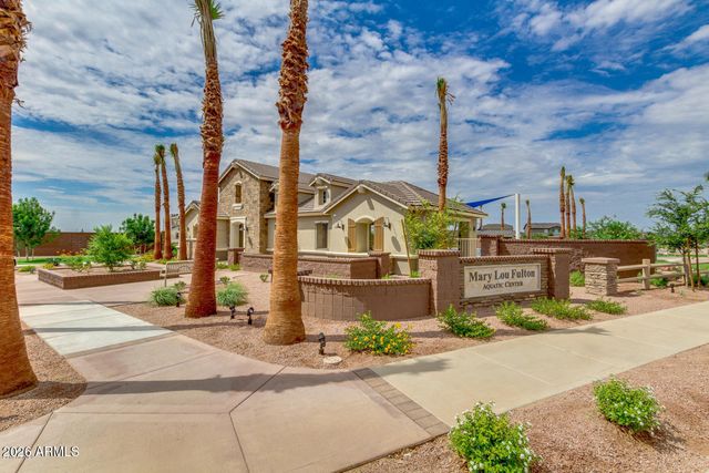 1235 W PAGODA Avenue, Queen Creek, AZ 85140